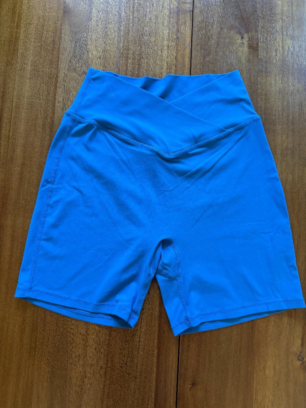 Sunzel Crossover Waist Biker Shorts - Size Medium - Blue